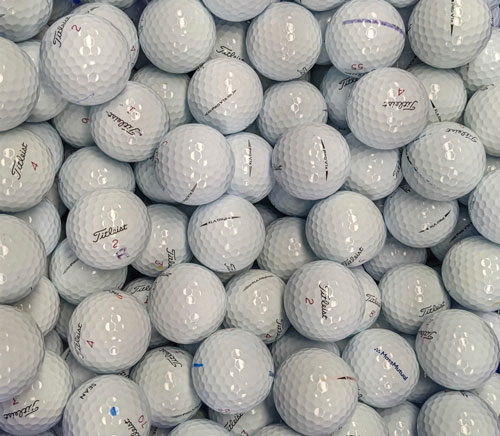 Sự khác biệt cốt lõi giữa bóng golf cứng và mềm