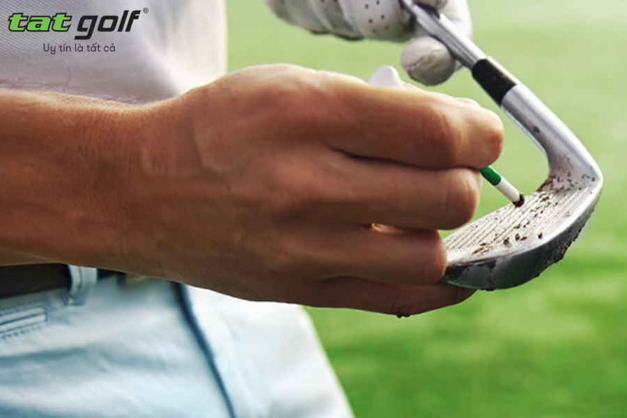 Hướng dẫn bảo quản bộ dụng cụ chơi golf luôn bền đẹp