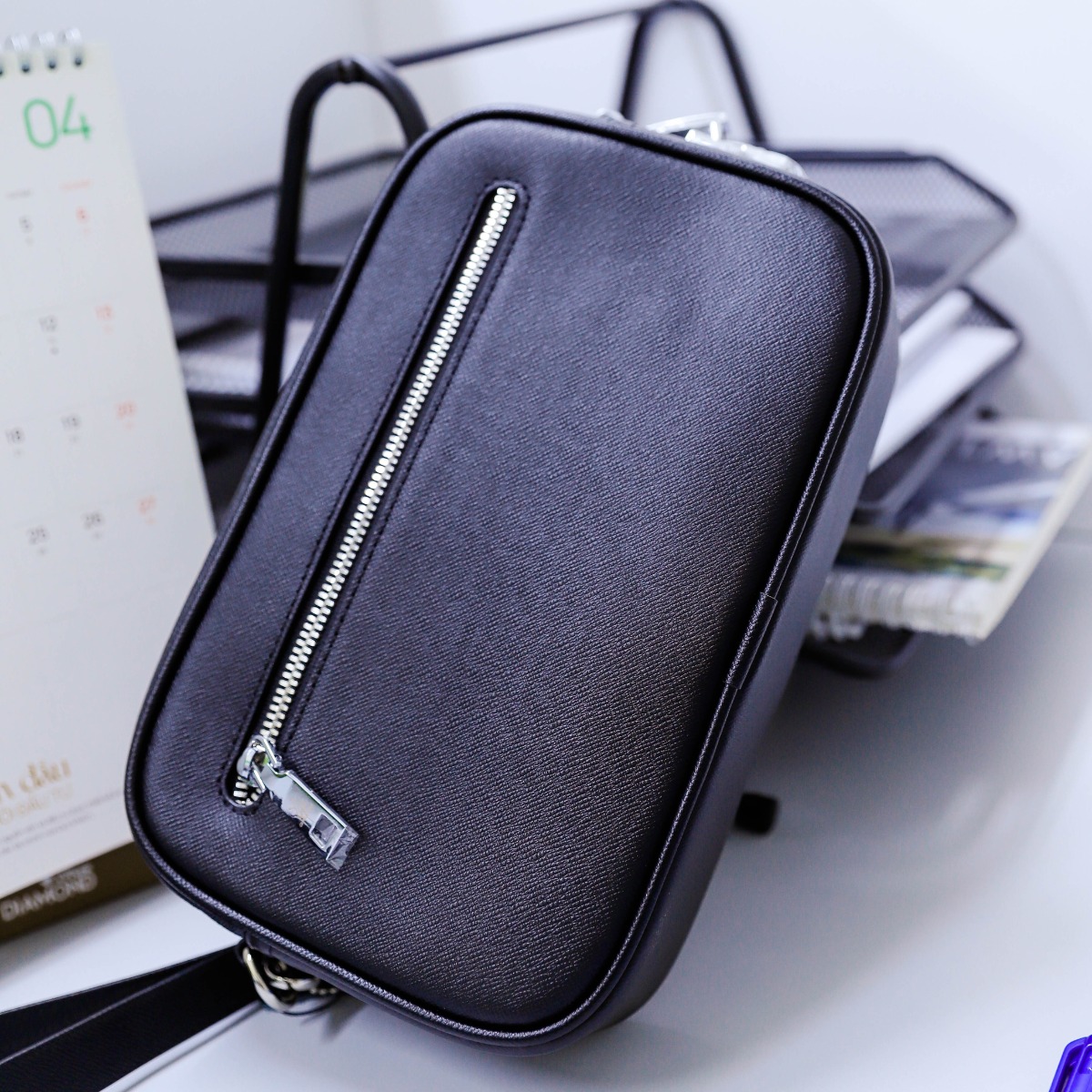 img-dots