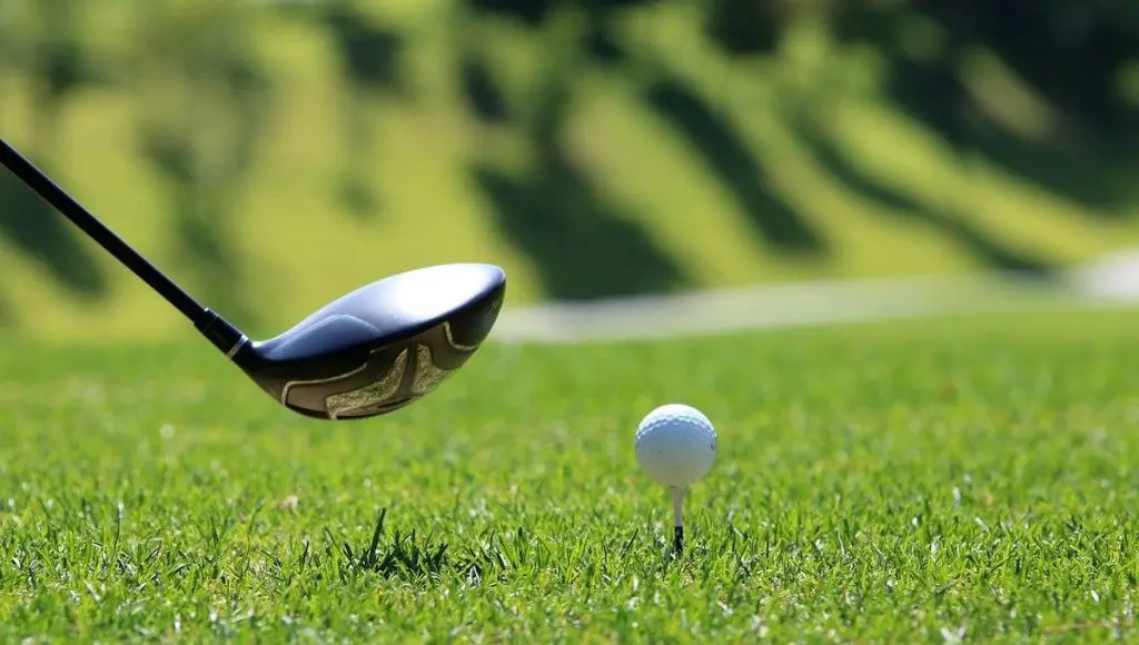 Luật Chơi Golf Cơ Bản: Hướng Dẫn A-Z Cho Người Mới Bắt Đầu